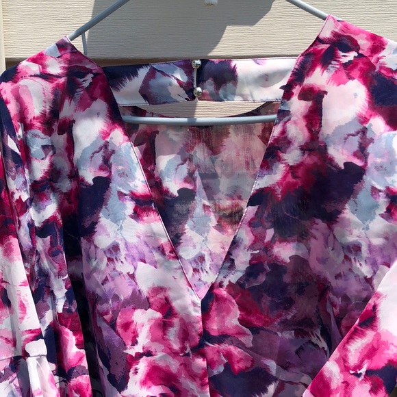 Jennifer Lopez Ruffled Sleeve Blouse M - Picture 8 of 8